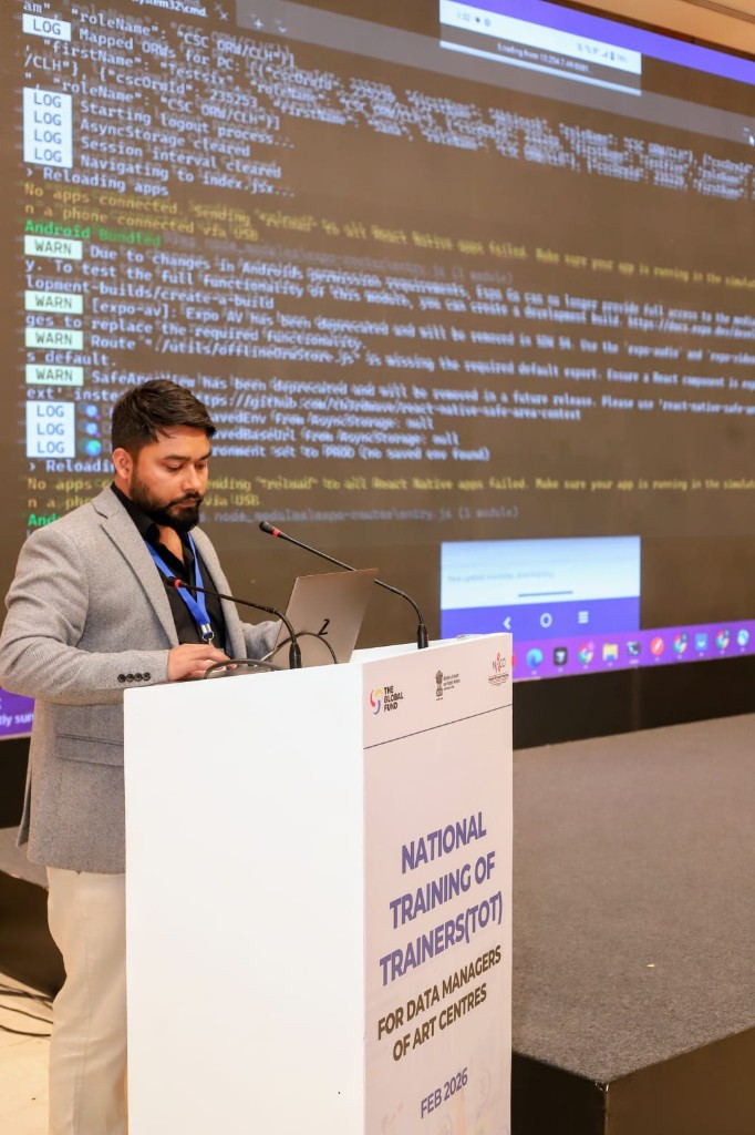 Shubham Chauhan, Senior Full Stack and Mobile Developer in Noida, presenting React Native at national healthcare technology training